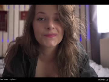 webcam girl hermione_potter_couple live cam image #6435429