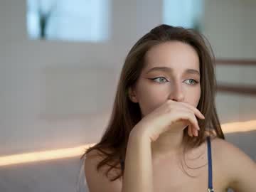 webcam girl silent_chill live cam image #12351828