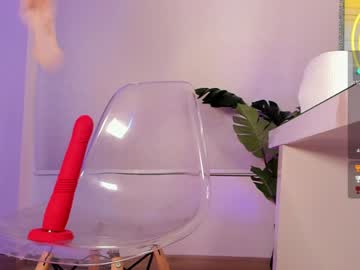 webcam girl lau__1 live cam image #7119648