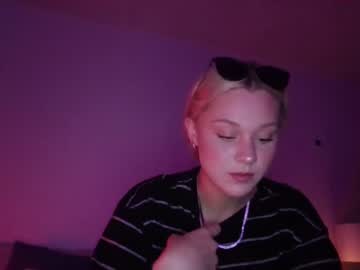webcam couple prettypoliteladies live cam image #6532965