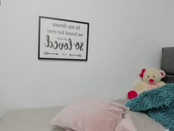 webcam girl abigail_w live cam image #1454800