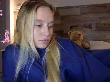 webcam girl callme_star live cam image #9364753