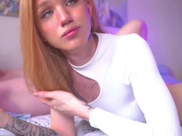 webcam tranny twiinkie_pie live cam image #5917608