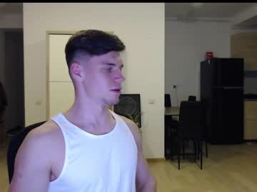 webcam man _alexanderwilliams live cam image #5245824