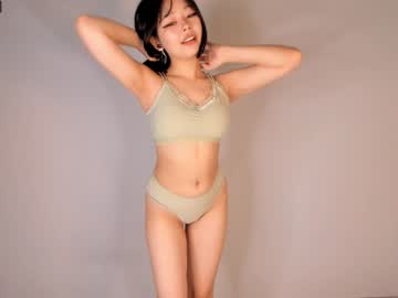 webcam girl hee_youn1 live cam image #7108274