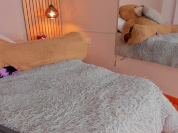 webcam girl bella_donne live cam image #11229914
