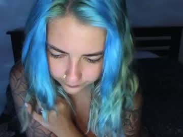 webcam girl elliy_coy live cam image #7018448
