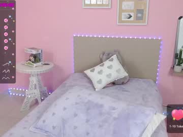 webcam girl little_effy18 live cam image #1717102