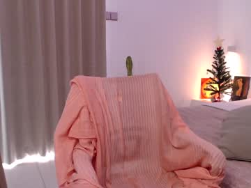 webcam girl sweetboobss1 live cam image #8143217