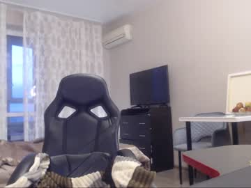 webcam girl two_trunkx live cam image #9392400