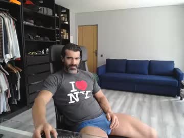 webcam man latino23bom live cam image #6719701