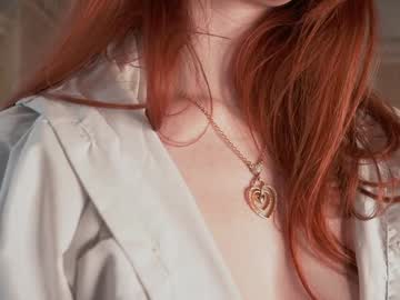 webcam girl lynnalltop live cam image #11084419