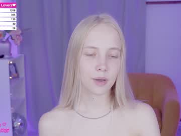 webcam girl appr0ved live cam image #3483421