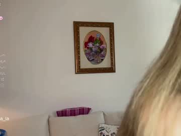 webcam girl tatti_1 live cam image #9296328