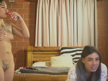 webcam couple cheeseburgerjesus live cam image #11627203