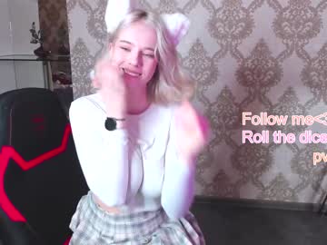 webcam girl joyce_coy live cam image #5672758