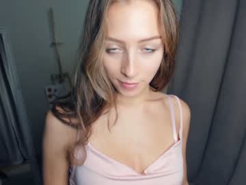 webcam girl wave_of_happy_ live cam image #7656302