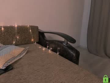 webcam girl madelinekim live cam image #4288808