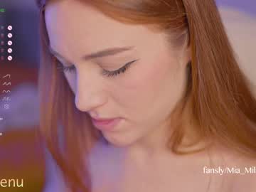 webcam girl mia_milagros live cam image #8400572