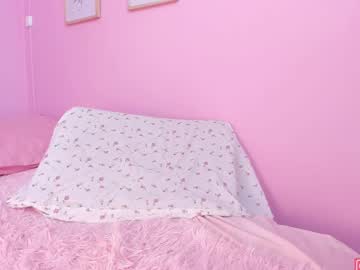 webcam girl little_effy18_ live cam image #12992136