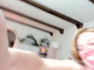 webcam girl pretendlunch live cam image #4264736