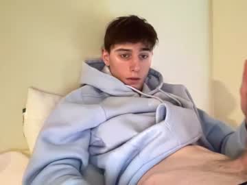 webcam man boy_180 live cam image #5653895