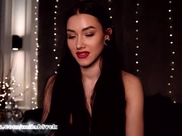webcam girl miladenver live cam image #2085379