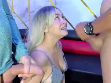 webcam couple blow2job_lat live cam image #6752918