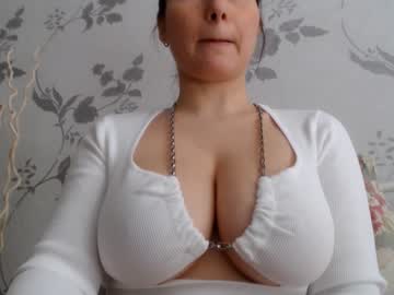 webcam girl mila12000 live cam image #2162044