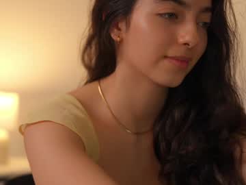 webcam girl naughtysammx live cam image #10021387