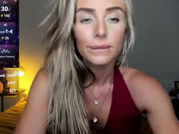 webcam girl theselina_kyle live cam image #13038680