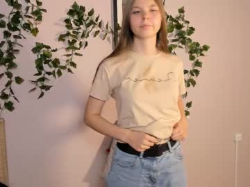 webcam girl janicereeves live cam image #6989881