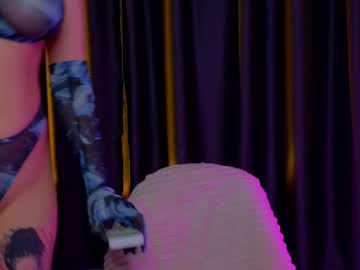 webcam girl angella_kleee live cam image #10719128