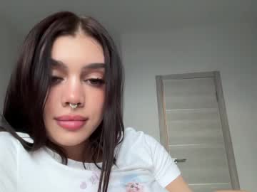 webcam girl karina_amiri live cam image #12848139