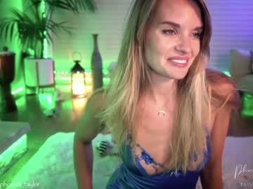 webcam girl phoenix_taylor live cam image #3586908