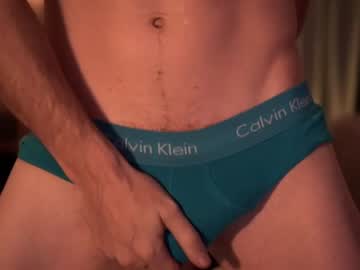 webcam man charlieonline live cam image #4438427