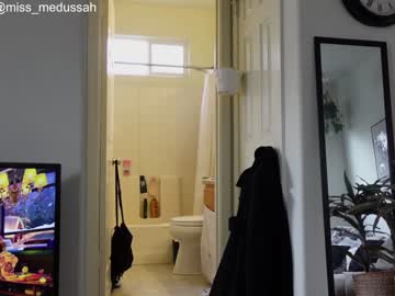 webcam couple miss_medussah live cam image #4445252