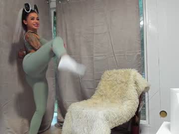 webcam girl diamond_jo live cam image #344582