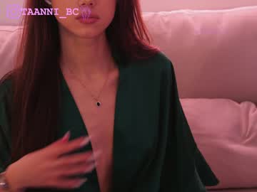 webcam girl taanni_bc live cam image #7905845