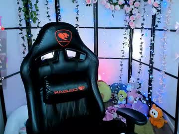 webcam girl milkycute live cam image #12194145