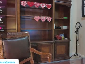 webcam girl jiwon4u live cam image #9870914