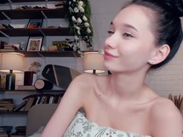 webcam girl riskyproject live cam image #10920058