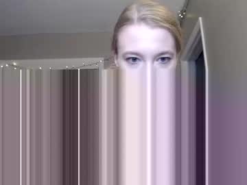 webcam girl bigtitslav123 live cam image #3136591