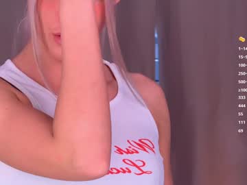 webcam girl blush_mikki live cam image #12553771