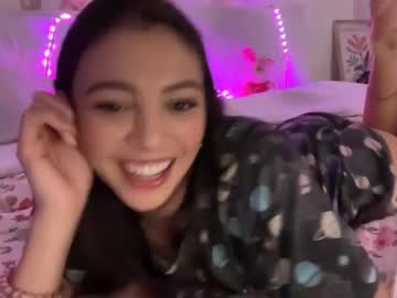 webcam girl keirasworld live cam image #12784365