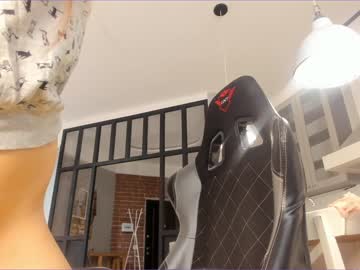 webcam girl bora_ live cam image #265273