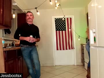 webcam couple jess_boots live cam image #8008864