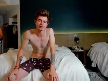 webcam man thejohnnystone live cam image #5886388