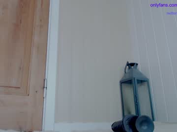 webcam girl monstarnancy08 live cam image #1207870