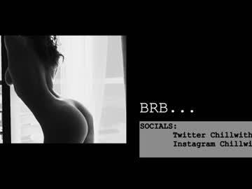 webcam girl chillwithkira live cam image #3230030